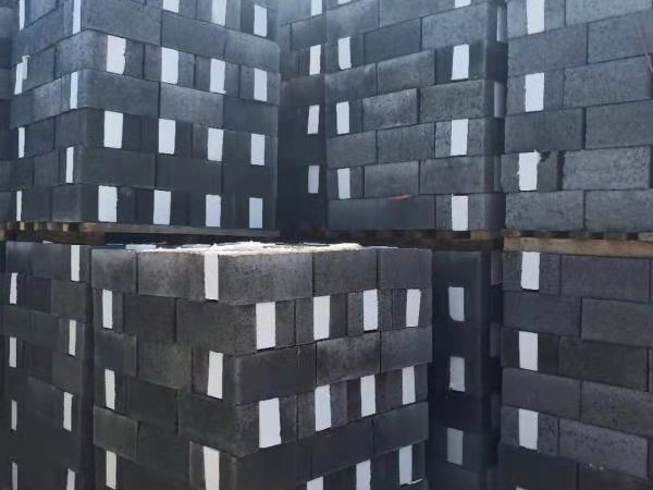 混凝土复合自保温加气块11