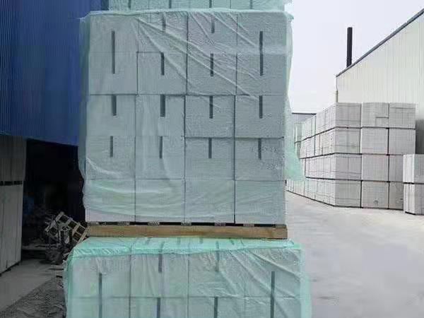 混凝土复合自保温加气块10