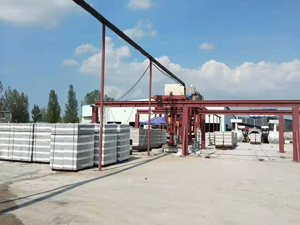 混凝土复合自保温加气块09